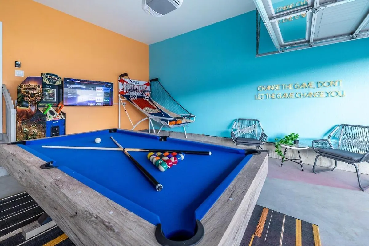Near Airport, Game Room, Mini Golf, Cowboy Pool, Smart Tvs & Air Purifiers 0*, Commerce City United States