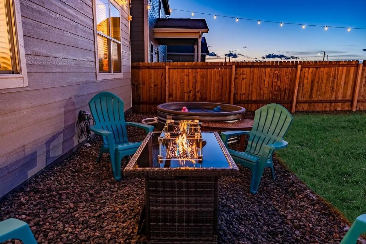 Near Airport, Game Room, Mini Golf, Cowboy Pool, Smart Tvs & Air Purifiers United States